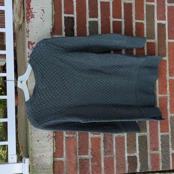 Ann Taylor sweater medium - Picture 7 of 9